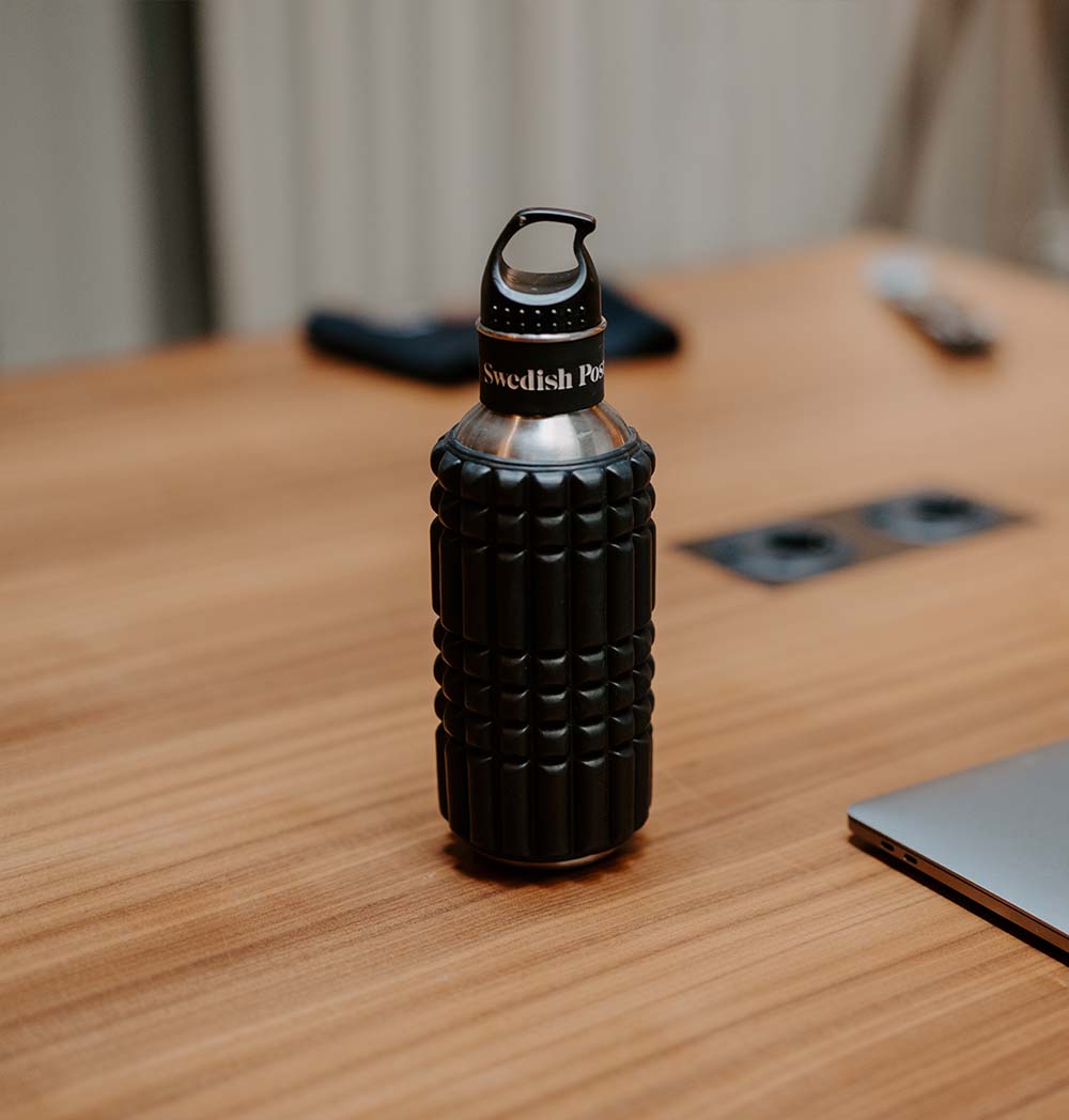 WaveWell 2-i-1 foam roller & vattenflaska