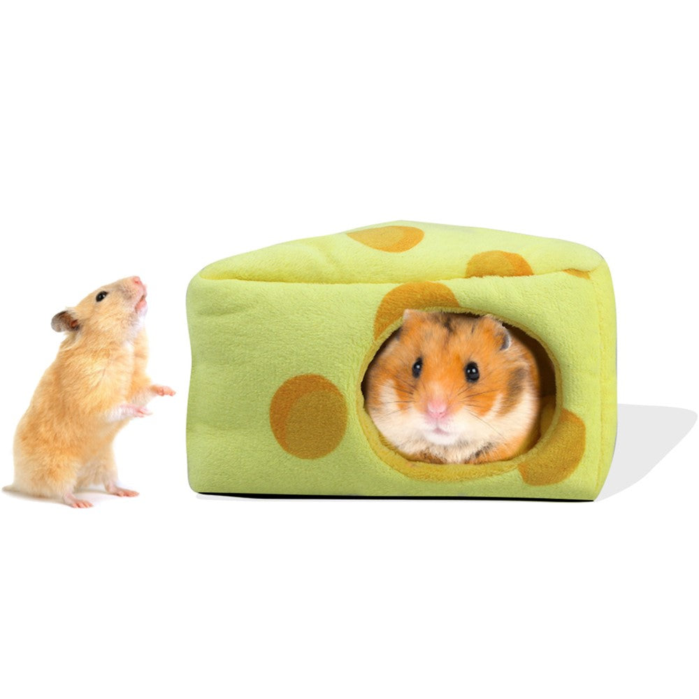 Hamstersäng i ostform – varm och mjuk sovplats för smådjur