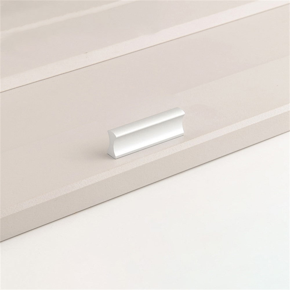 Möbelhandtag i svart aluminium – 50 mm
