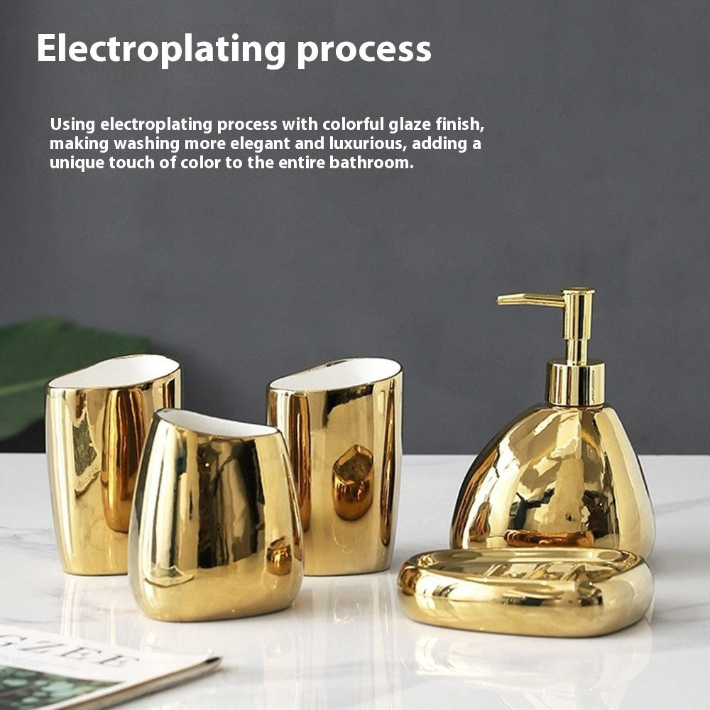 4-delars keramikset med pump & kopp
