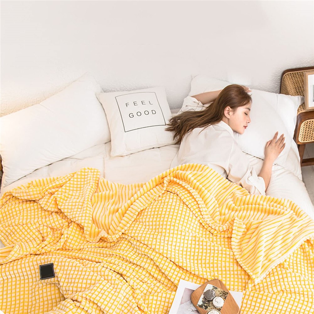 Filt – 70x100cm mjuk plyschpläd för soffa & säng
