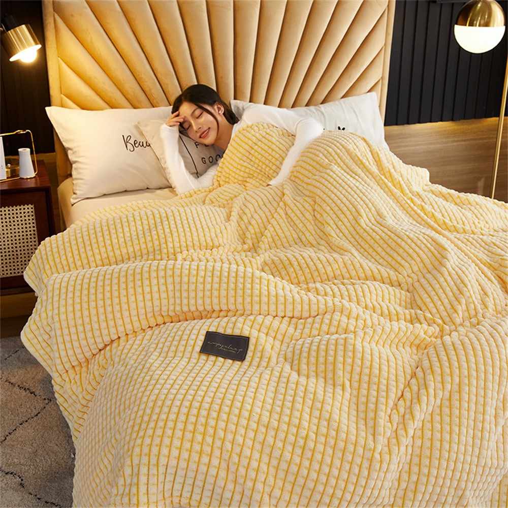 Filt – 70x100cm mjuk plyschpläd för soffa & säng